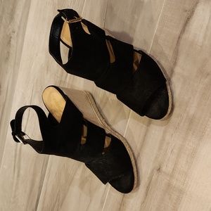 Apt. 9 Business Women's Wedges